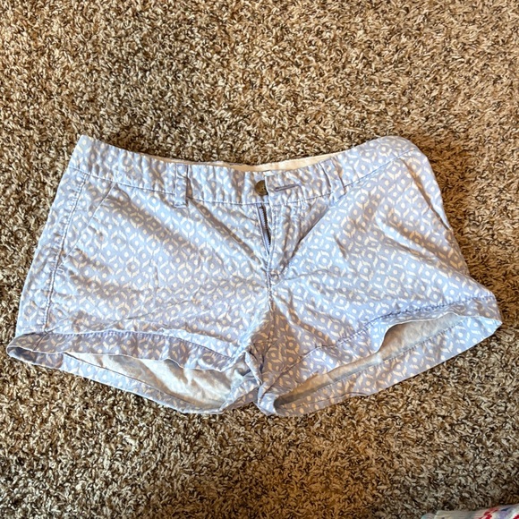 Old Navy Pants - Old Navy Patterned Shorts (0)
